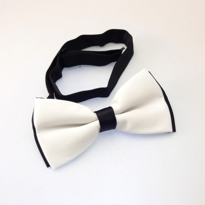 007 Bowties in Black or White