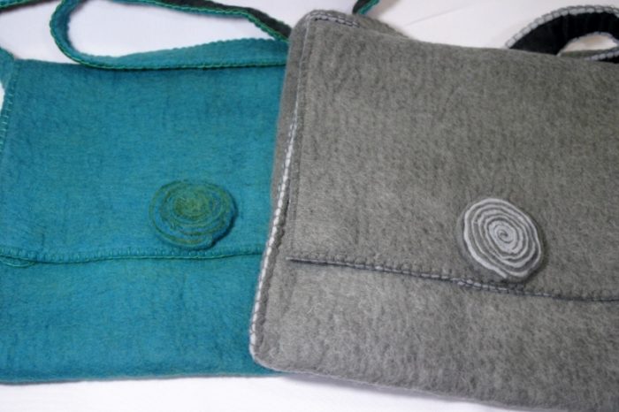 Himalaya cashmere hand bag for iPad